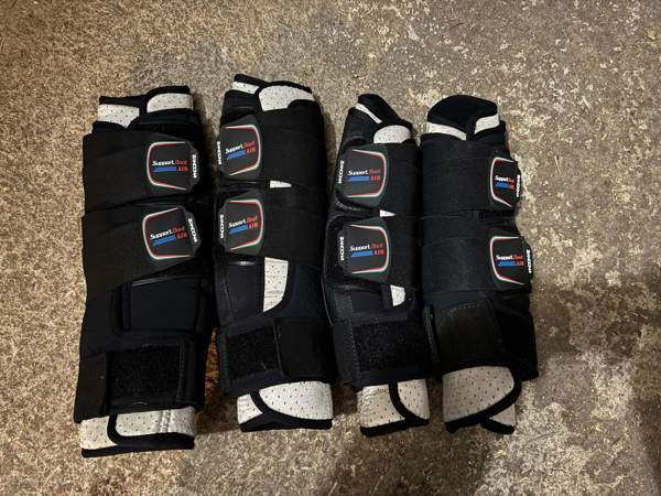 Zandona support boot air Mustasaari - valokuva 1