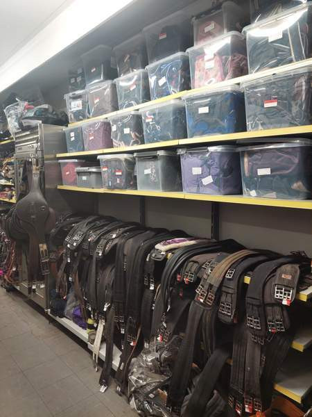 Hevostarvikkeita Hyvinkää - valokuva 2