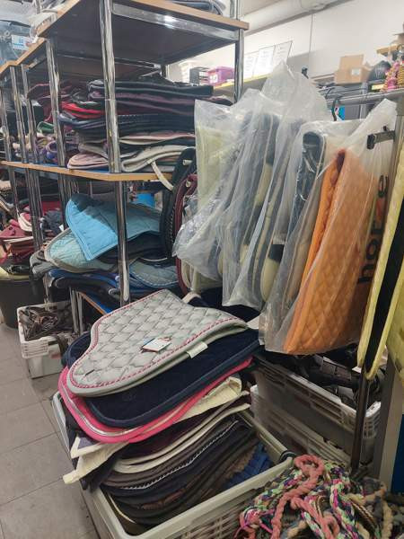 Hevostarvikkeita Hyvinkää - valokuva 3