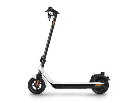 NIU - KQi2 Pro (25 km/h) Вантаа