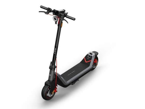 NIU - KQi3 Max (25 km/h) Vantaa - valokuva 1