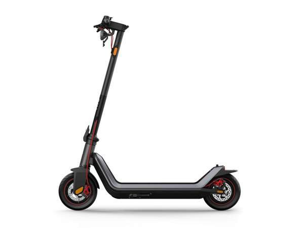 NIU - KQi3 Max (25 km/h) Vantaa - valokuva 3