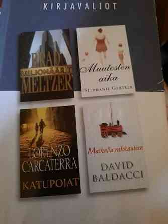 Kirjoja mm Sheldon, Steinbeck, Utrio Вааса