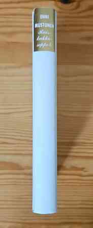 Ruiskukkaseppele, Enni Mustonen Espoo