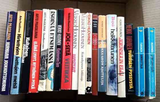 Kirjat 17kpl Paasilinna, Huovinen, Turunen Joensuu