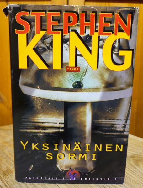 Stephen King: Yksinäinen sormi Vantaa - valokuva 1