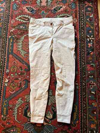 Valkoiset ratsastushousut kisahousut Lapinlahti