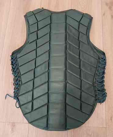 Ratsastusliivi/turvaliivi/palaliivi Лаппенранта