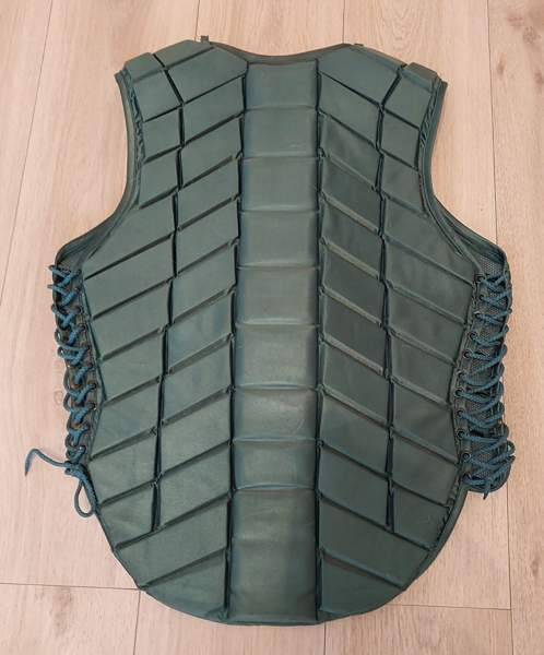 Ratsastusliivi/turvaliivi/palaliivi Лаппенранта - изображение 2