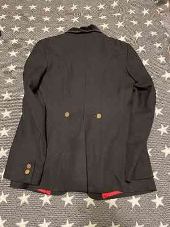 Musta EuroHunter kisatakki Jyvaeskylae