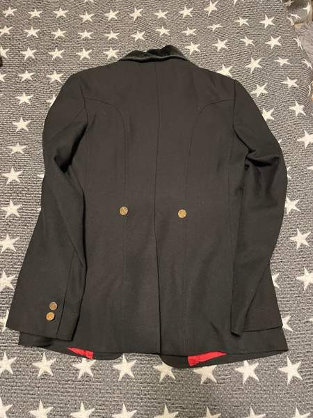 Musta EuroHunter kisatakki Jyvaeskylae - photo 2