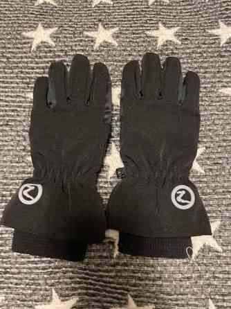 Lasten topparatsastushanskat Jyvaeskylae