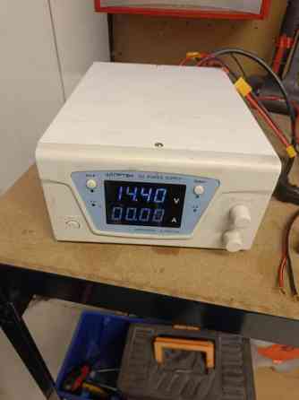 Virtalähde 0-100v ja 0-10a Lappeenranta