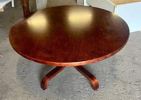 Tyylikäs sohvapöytä Тампере - изображение 2