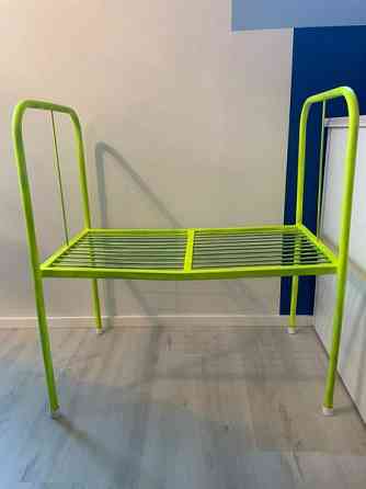 Vanha metallikärry Helsinki