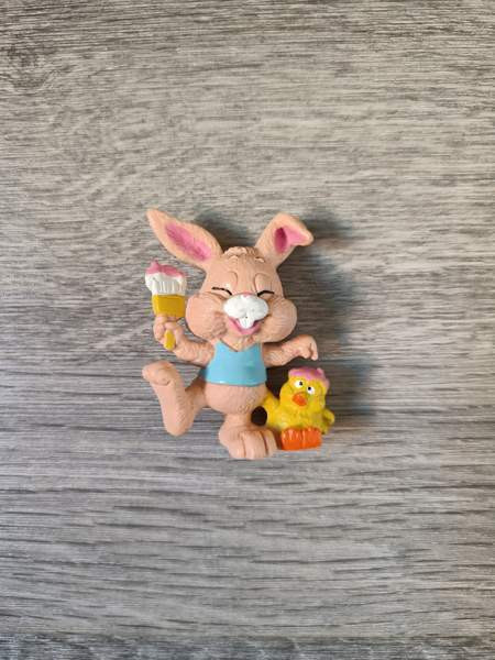 W. Berrie vintage pupufiguuri 1980 Oulu - valokuva 1