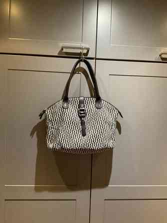 Aigner laukku Рованиеми