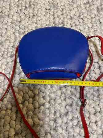 Pikkulaukku nahkalaukku Helsinki