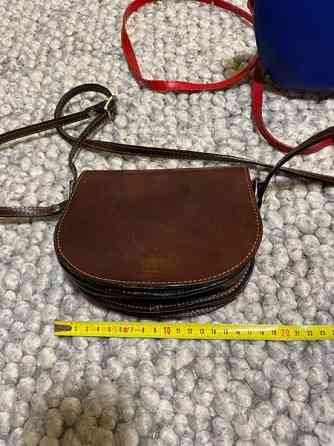 Pikkulaukku nahkalaukku Helsinki