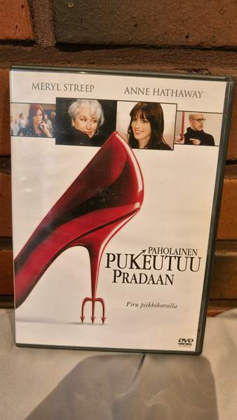 The Devil Wears Prada - Paholainen pukeutuu pradaan Valkeakoski - photo 1