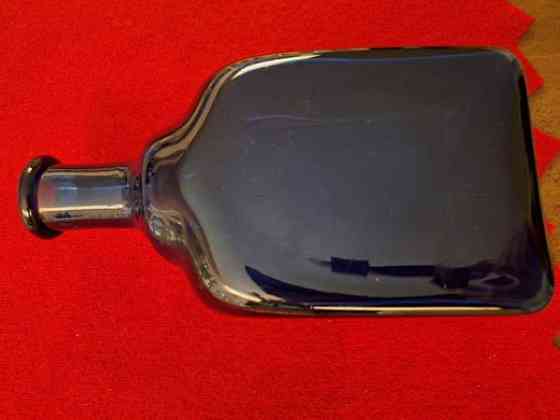 Sininen pullo muottiin puhallettu Saarijärvi