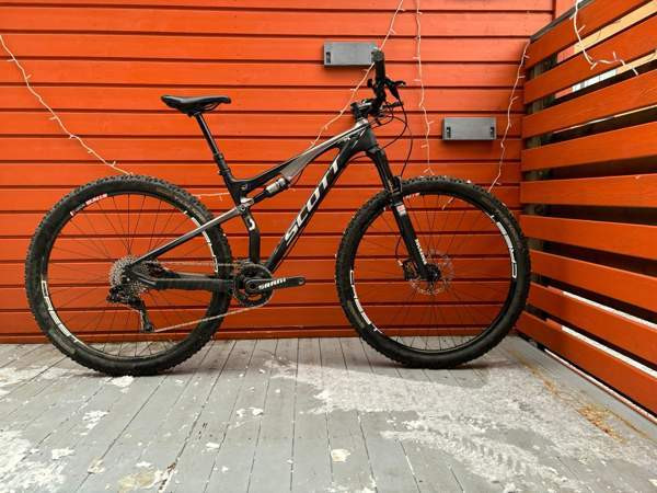 Hiilukuiturunkoinen Scott Spark 29 L Nurmijaervi – foto 1