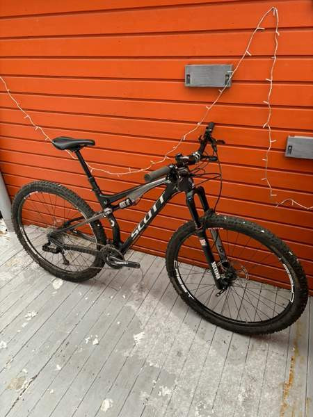 Hiilukuiturunkoinen Scott Spark 29 L Nurmijaervi – foto 2