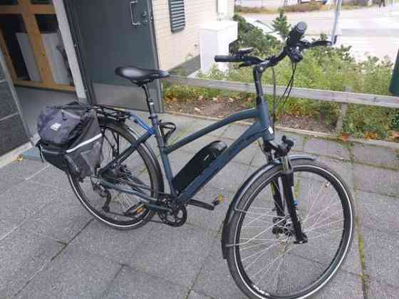 Sähköpolkupyörä Jaervenpaeae