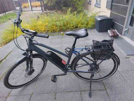 Sähköpolkupyörä Jaervenpaeae