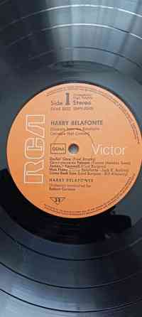 Harry Belafonte, LP-levy Jaervenpaeae