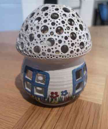 Keraaminen sienituikku Йоэнсуу