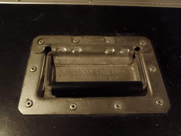 Vanha kuljetuslaatikko Riihimaeki – foto 2