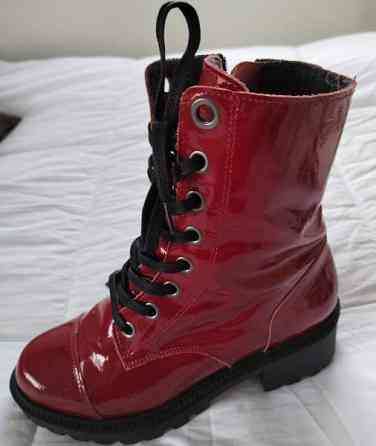 Vintro kiiltävät nahkanilkkurit, koko 37 Оулу