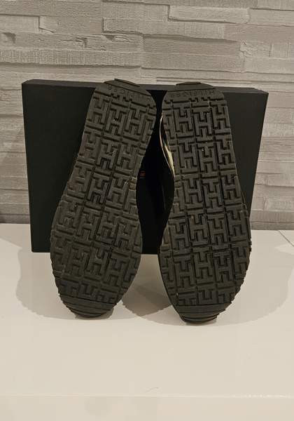 Tommy Hilfiger -tennarit koko 36 Janakkala – foto 4