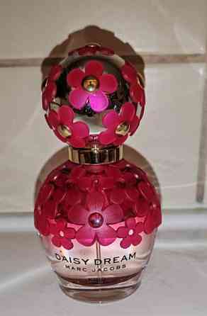 Marc Jacobs Daisy Dream Kiss Eau De Toilette Spary 50ml Kaarina