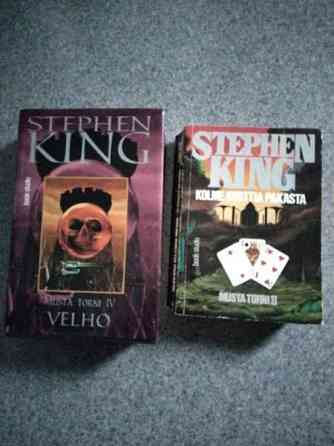 Musta torni 2 ja 4 Joensuu