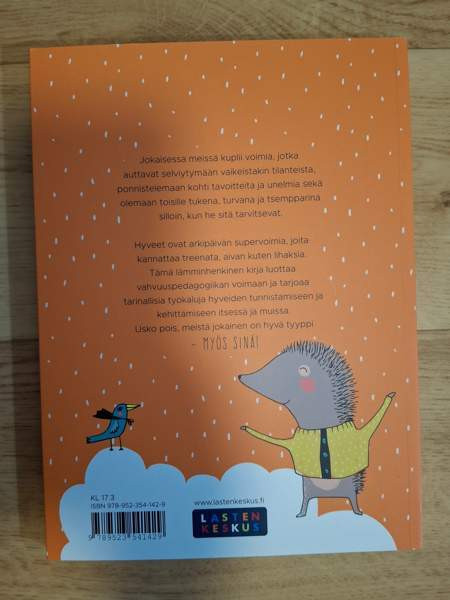 Kirja: Hyvä tyyppi, supervoimien käsikirja Jyväskylä - valokuva 2