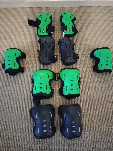 Polvisuojat kyynärpääsuojat rannesuojat lapsille Helsinki - photo 1