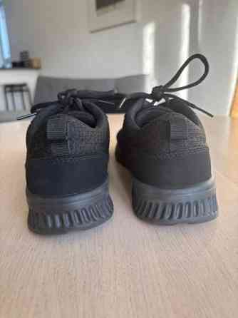 Puhtaat mustat tennarit 38 kuin uudet Helsinki