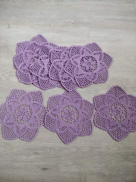 Pieniä. virkattuja liinoja Rovaniemi - valokuva 1