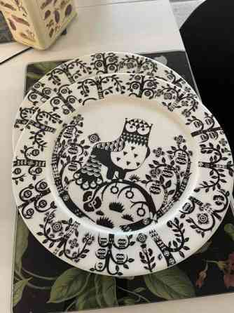 Myydään 6 kpl Iittala Taika 28cm lautasia Helsinki