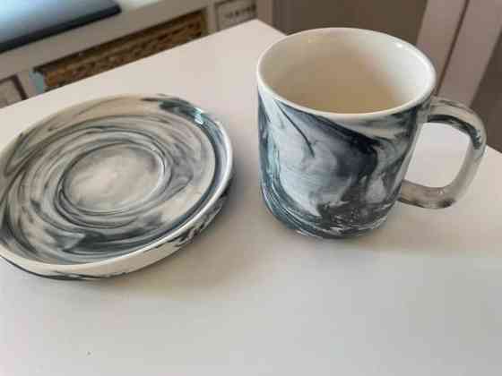 Tyylikäs, lähes käyttämätön kuuden hengen kahviastiasto Helsinki