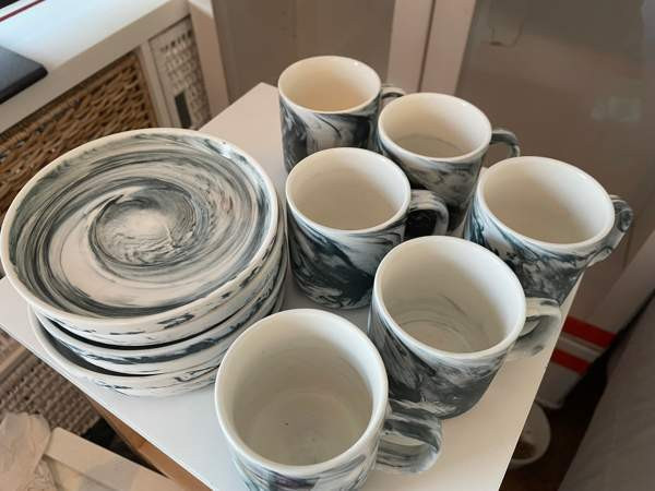 Tyylikäs, lähes käyttämätön kuuden hengen kahviastiasto Helsinki - photo 1