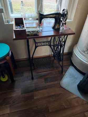 Vanha Singer ompelukone, toimiva Mynämäki