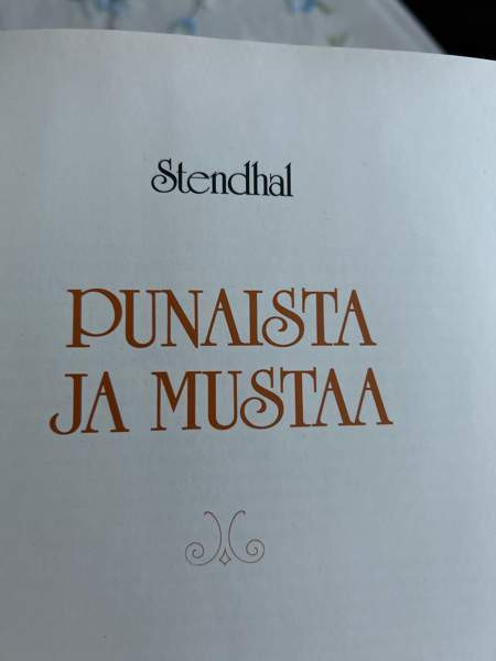 Ulkomainen kaunokirjallisuus Akaa – foto 7