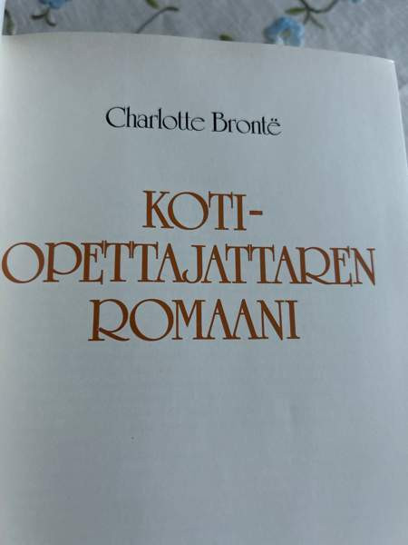 Ulkomainen kaunokirjallisuus Akaa – foto 3