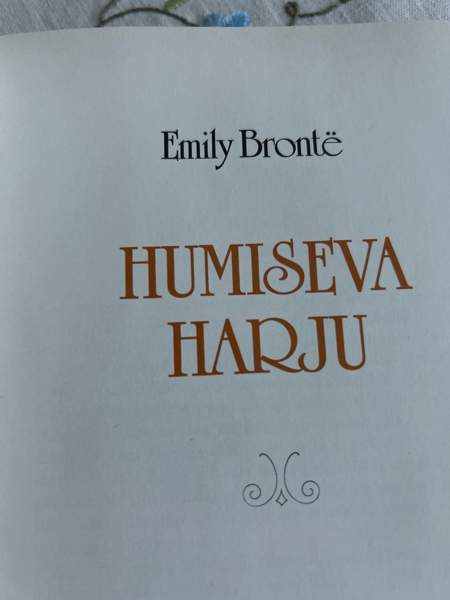 Ulkomainen kaunokirjallisuus Akaa – foto 2