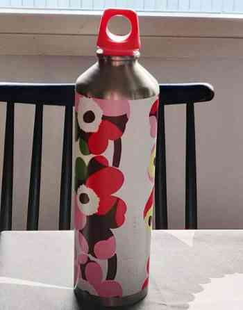 Marimekko / Uniqlo juomapullo, Unikko, termospullo, pullo Espoo