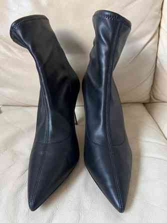 Giuseppe Zanotti nilkkurit,40 Эспоо