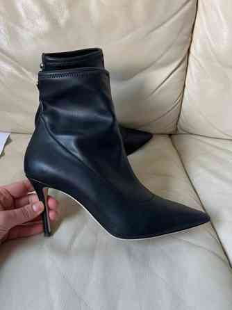 Giuseppe Zanotti nilkkurit,40 Эспоо